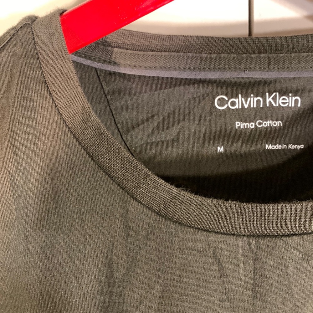 Calvin Klein (M) - Picture 5 of 11